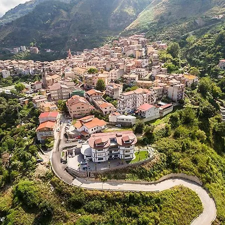 Lo Chalet Dell'antico Mulino * Longi